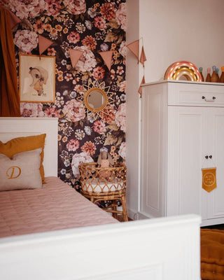 Dresser with two doors and 4 shelves Raffi white 46x85 cm