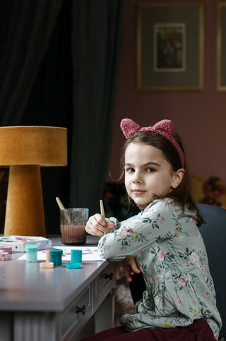 Desk INES Neutral grey | Ona's furniture - kids room furniture