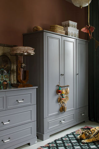 3-door wardrobe INES Neutral grey | Ona's furniture - kids room furniture