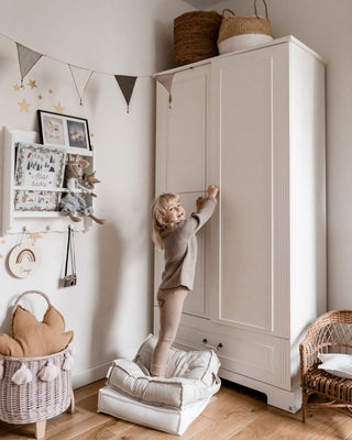 2-door tall wardrobe INES Elegant white | Ona's furniture - kids room furniture
