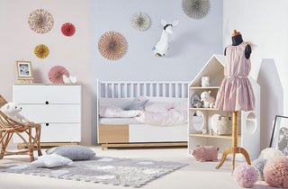 Complete babykamer NOMI: Babybed/Peuterbed 70x140 met lade | 2-deurs kledingkast | 3-lades commode